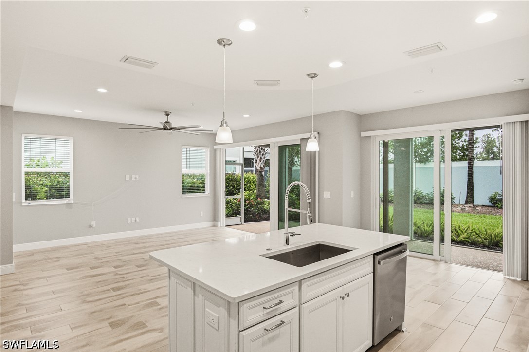 2664 Seychelles Unit 2401, Naples, FL 34112