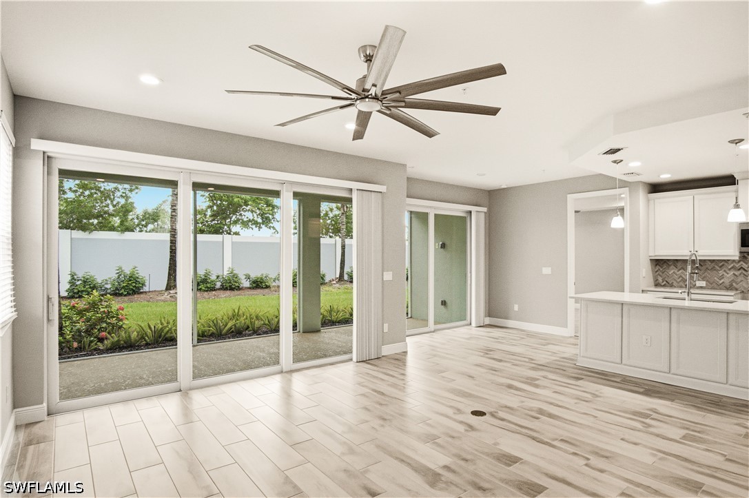 2664 Seychelles Unit 2401, Naples, FL 34112