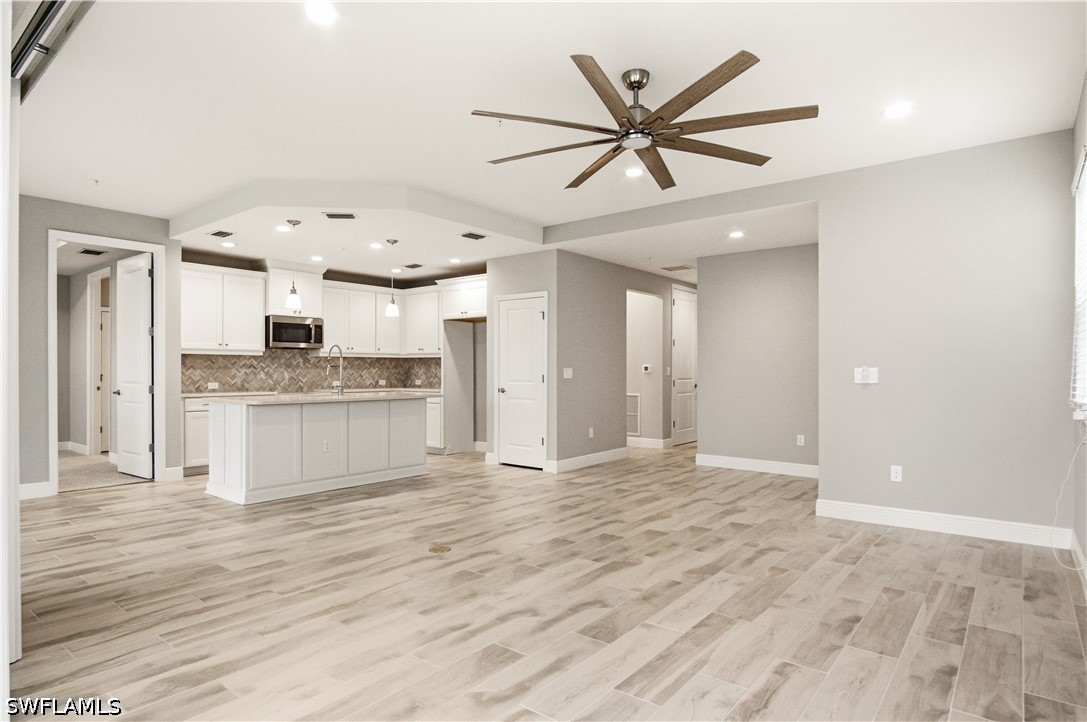 2664 Seychelles Unit 2401, Naples, FL 34112