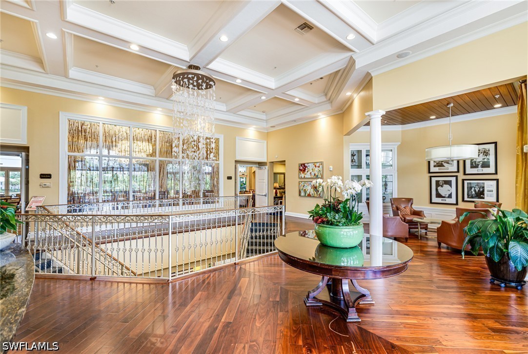 4874 Hampshire Unit 303, Naples, FL 34112