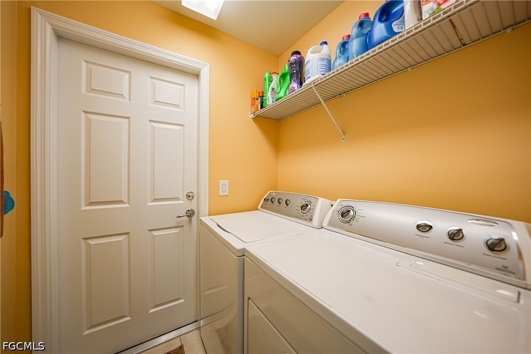 2457 Anguilla, Cape Coral, FL 33991