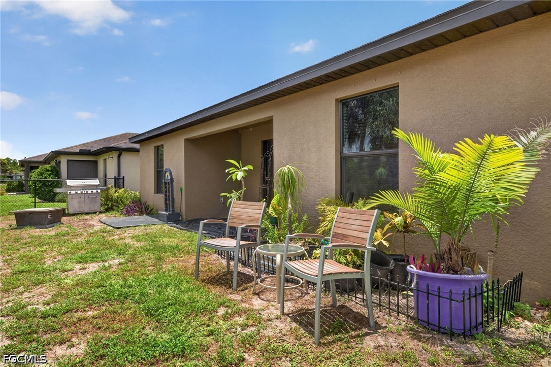 225 Shadow Lakes, Lehigh Acres, FL 33974
