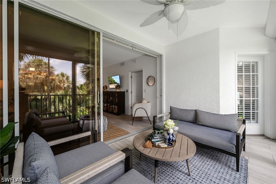 7671 Pebble Creek Unit 105, Naples, FL 34108