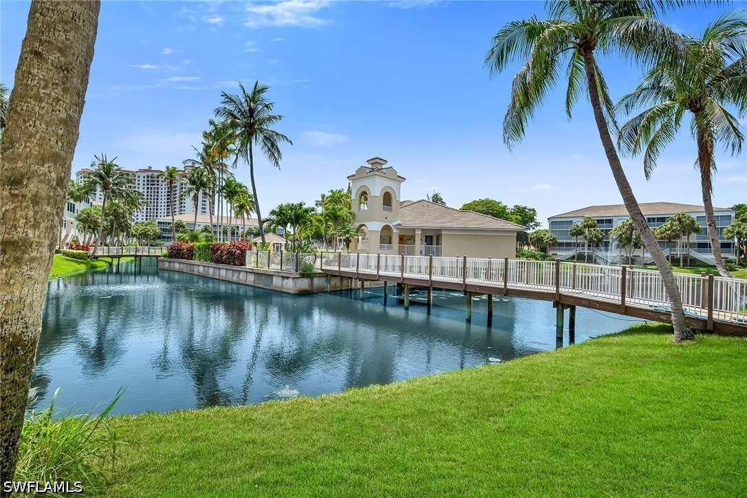 7671 Pebble Creek Unit 105, Naples, FL 34108