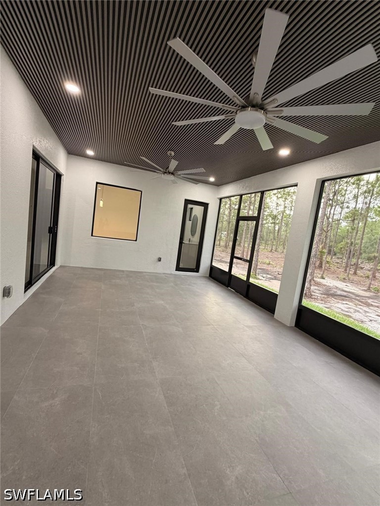 4587 45th, Naples, FL 34120