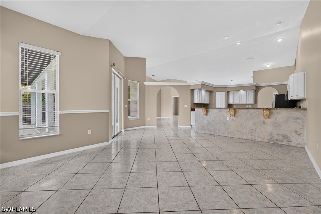 8044 San Carlos, Fort Myers, FL 33967