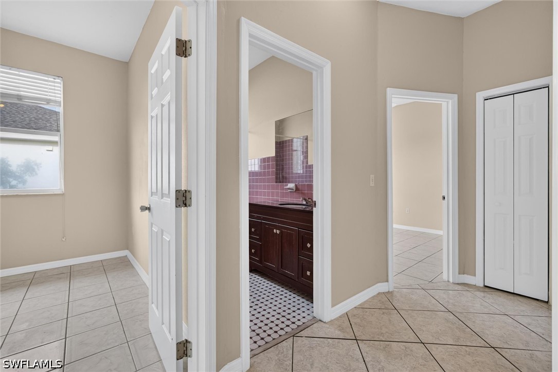 8044 San Carlos, Fort Myers, FL 33967