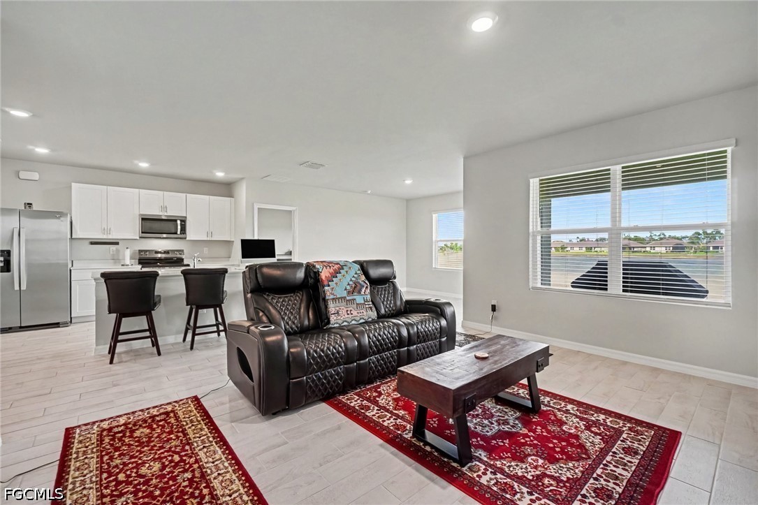 20313 Camino Torcido, North Fort Myers, FL 33917