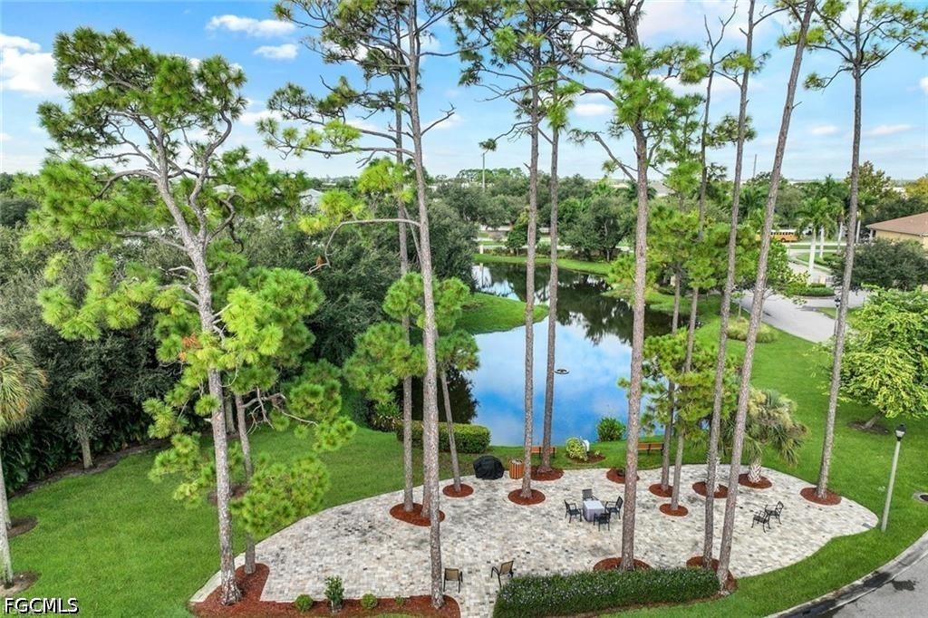 1137 Winding Pines Unit 205, Cape Coral, FL 33909