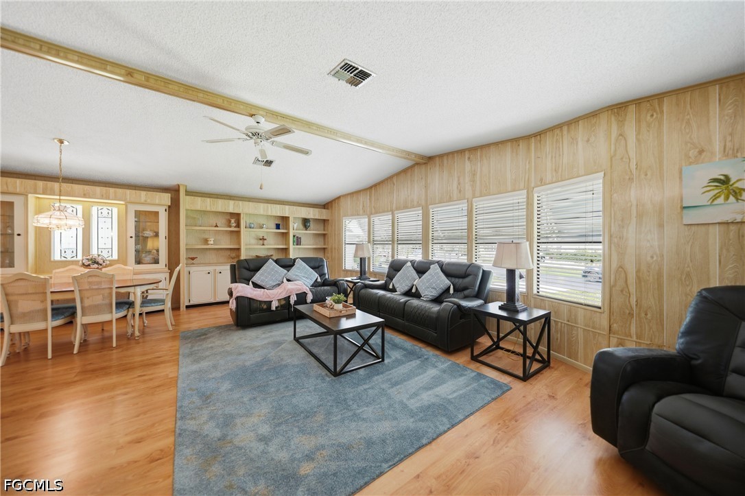 LivingRoom