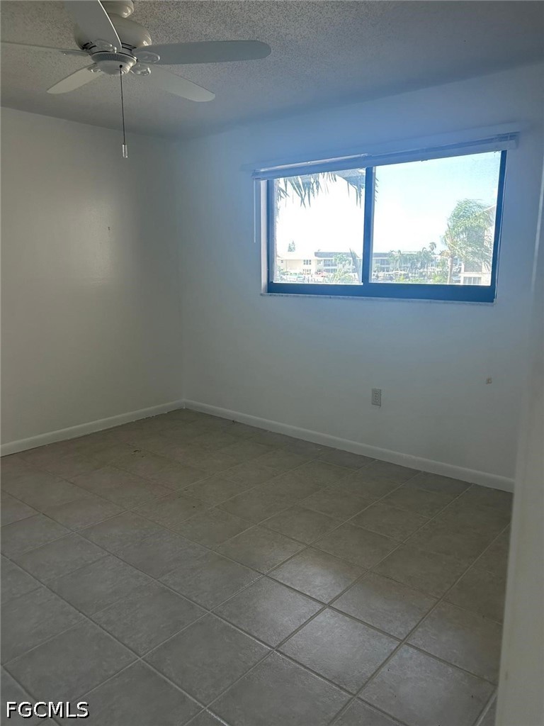 4260 20th Unit 205, Cape Coral, FL 33904