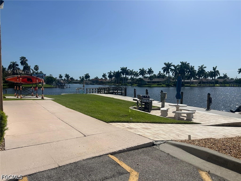 4260 20th Unit 205, Cape Coral, FL 33904