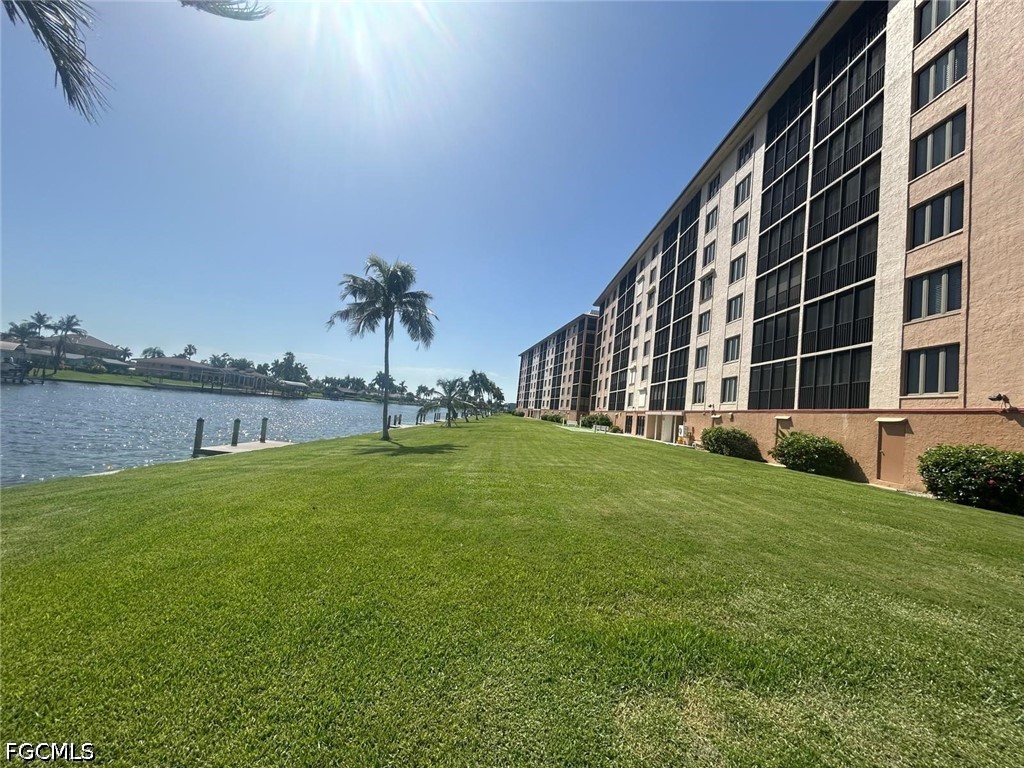 4260 20th Unit 205, Cape Coral, FL 33904