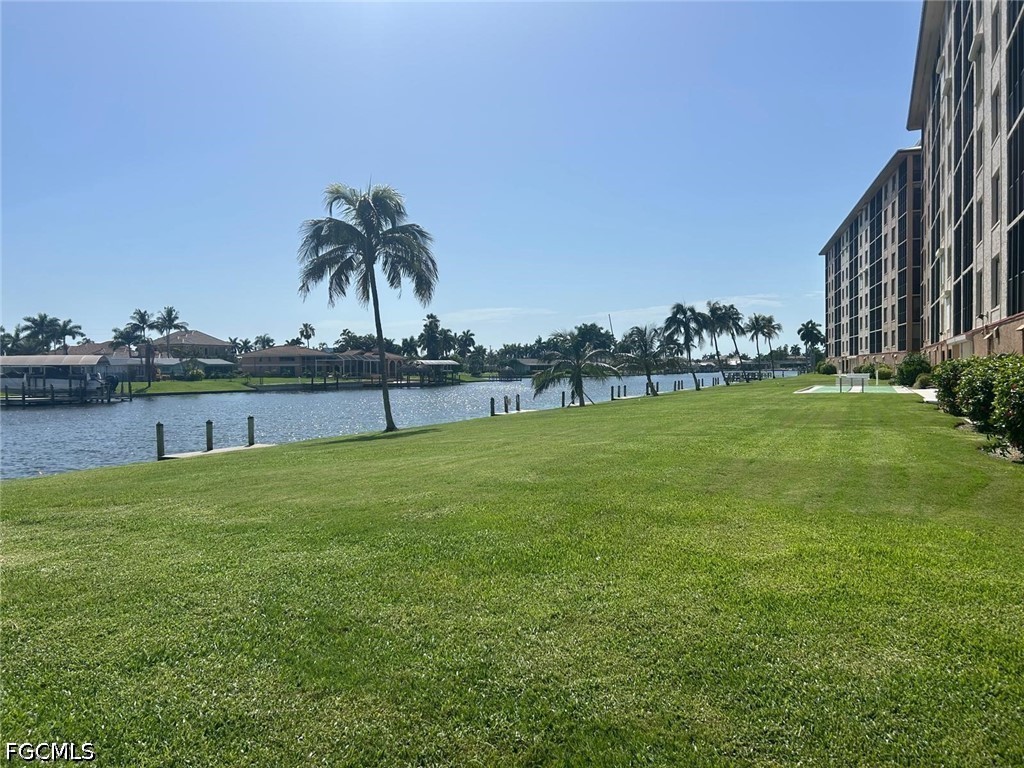 4260 20th Unit 205, Cape Coral, FL 33904