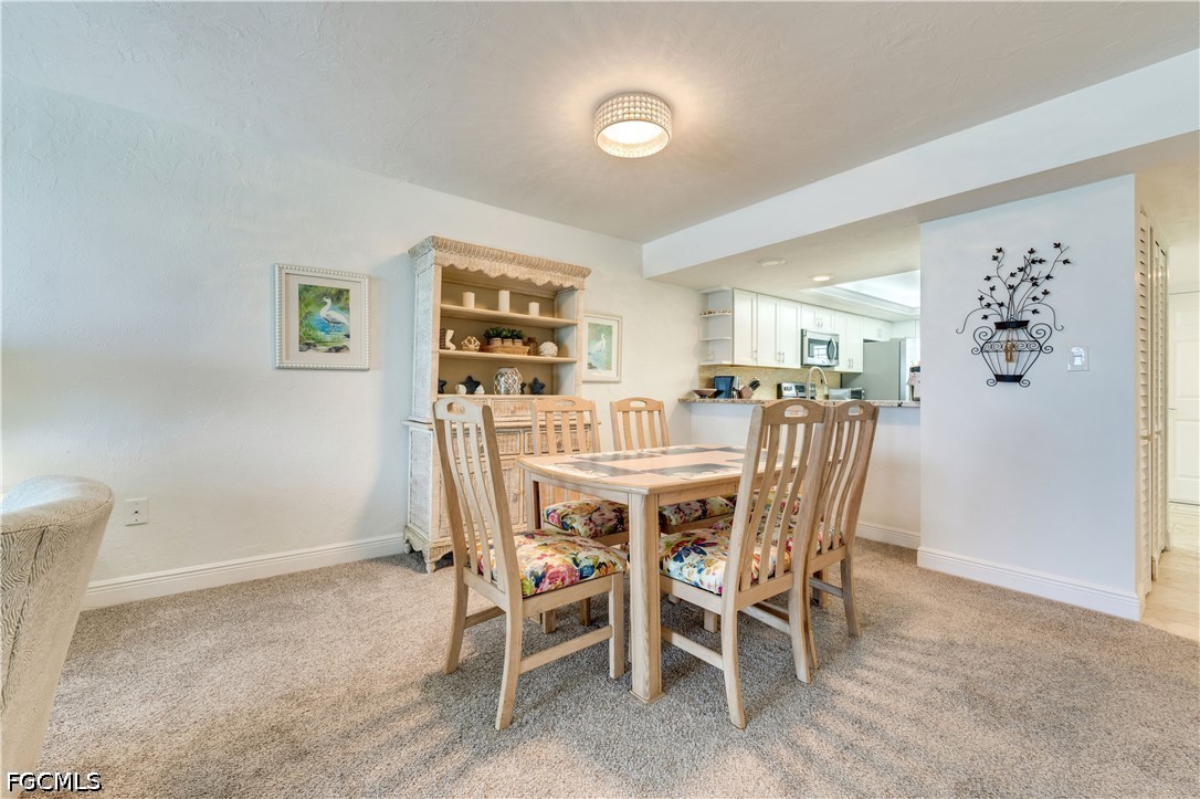 DiningArea
