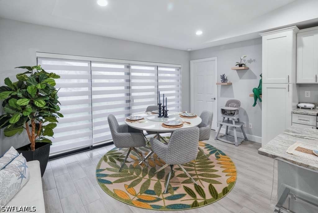 DiningArea
