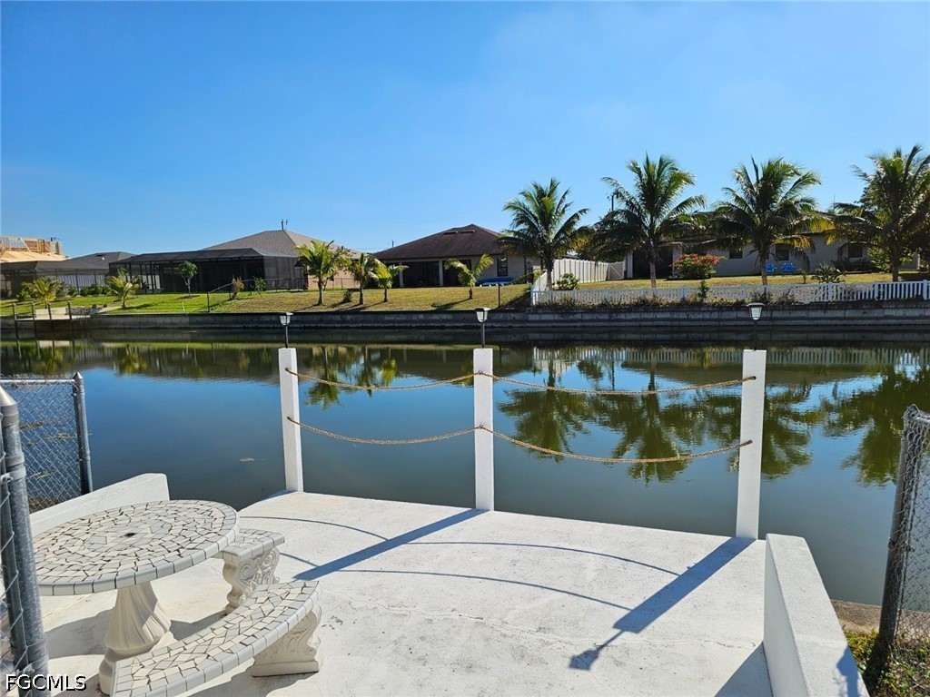 318 28th, Cape Coral, FL 33914