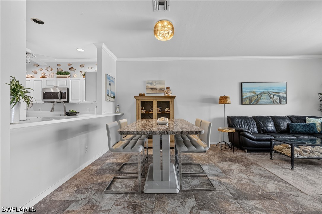 DiningArea