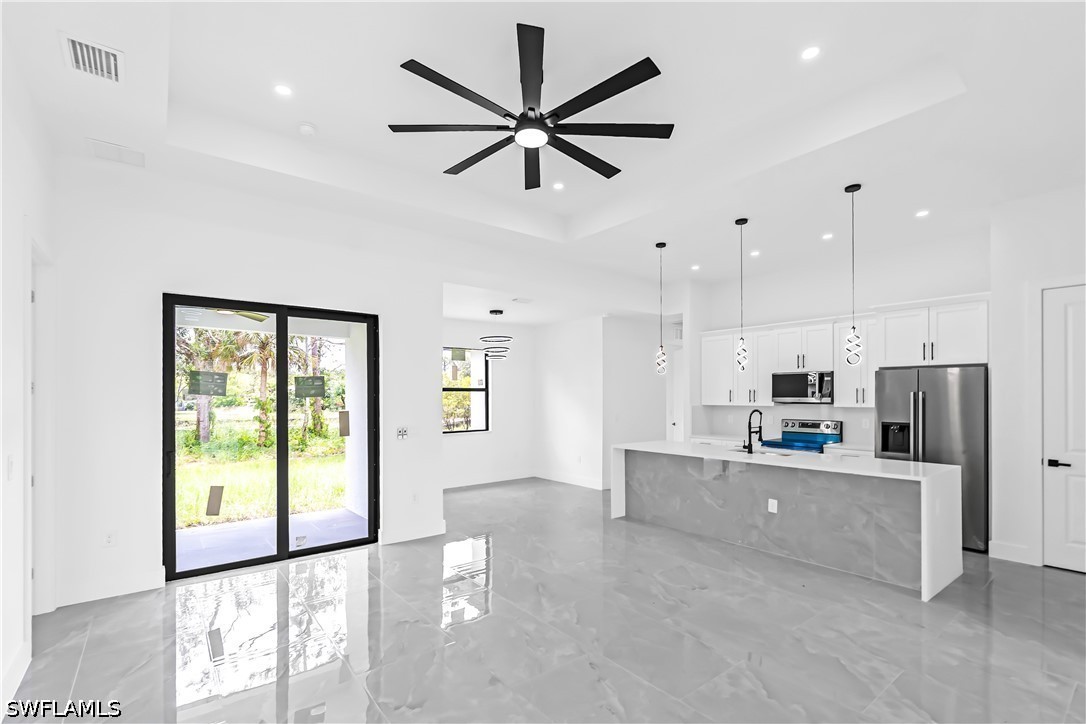 716 Connecticut, Lehigh Acres, FL 33936