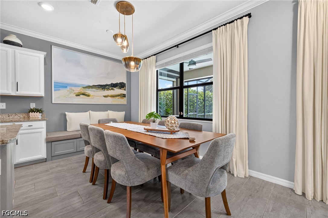 DiningArea