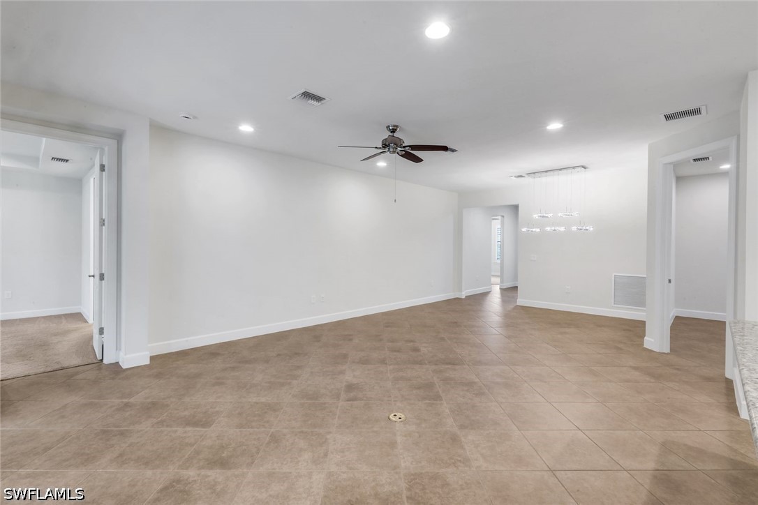 16367 Halberry, Naples, FL 34110