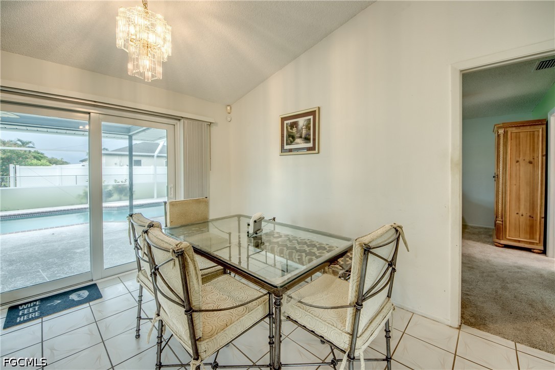 DiningArea