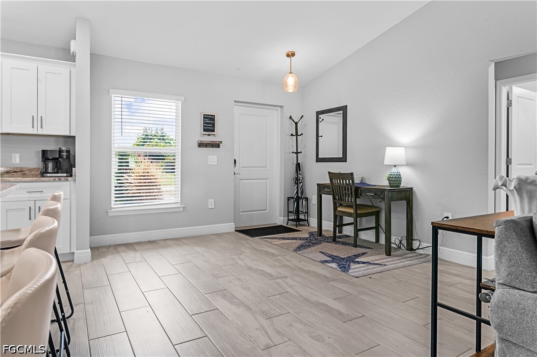 632 2nd, Cape Coral, FL 33909