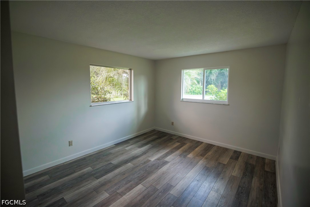 1821 Sunset, Alva, FL 33920