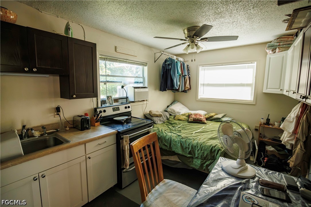 1821 Sunset, Alva, FL 33920