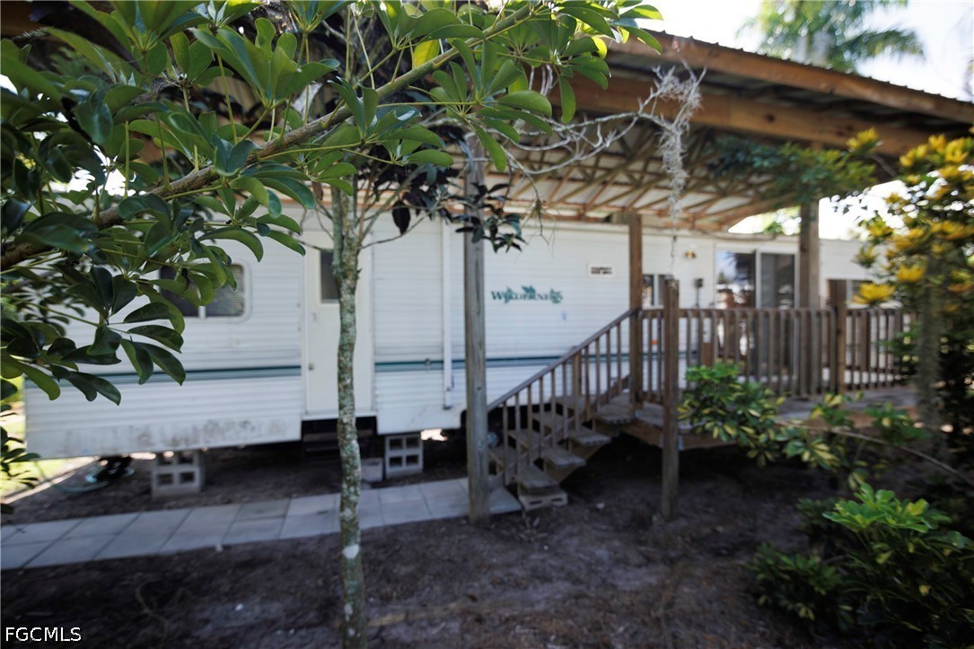 1821 Sunset, Alva, FL 33920