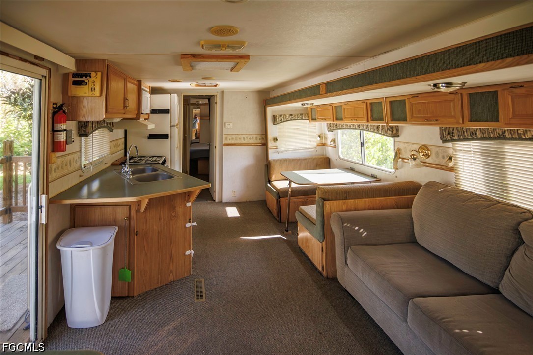 1821 Sunset, Alva, FL 33920