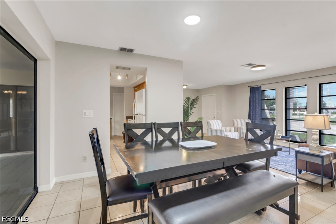 DiningArea