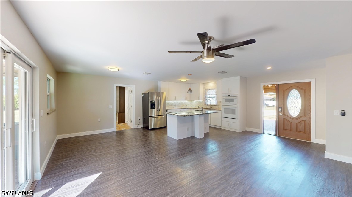 27514 Playa Del Rey, Bonita Springs, FL 34135