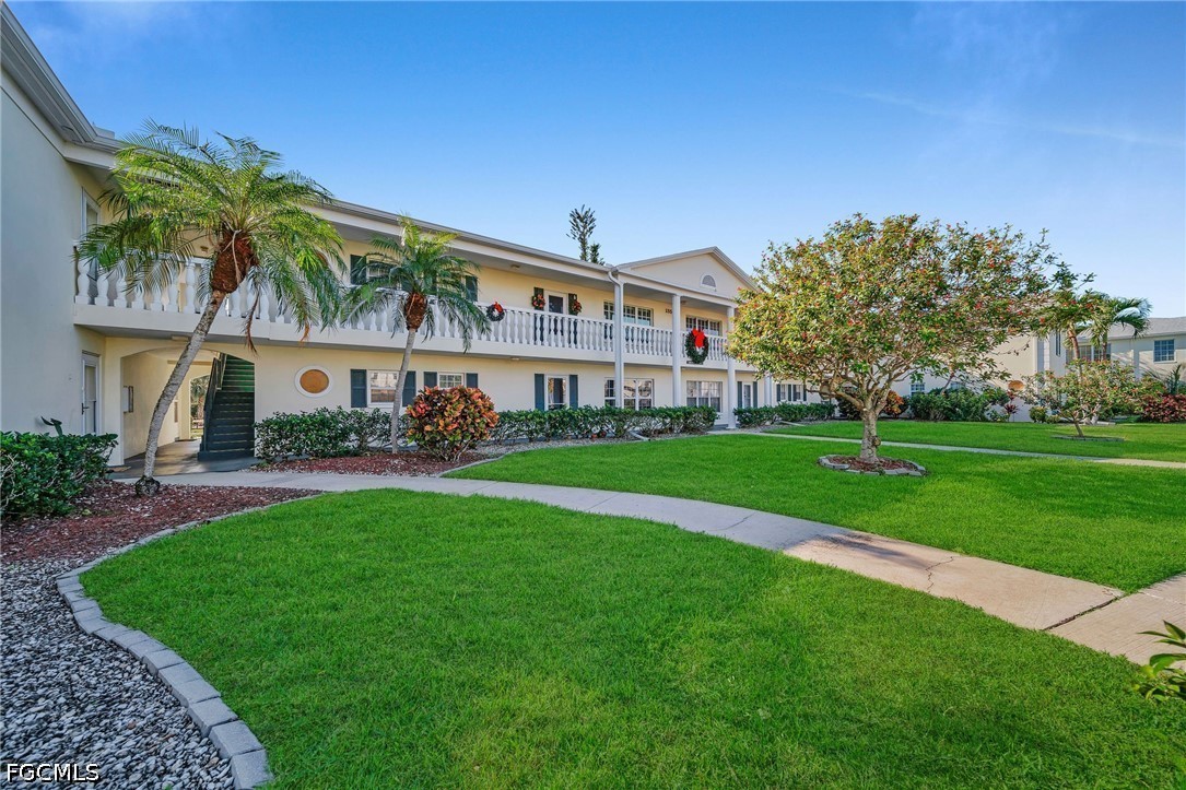 13540 Stratford Place Unit 202, Fort Myers, FL 33919
