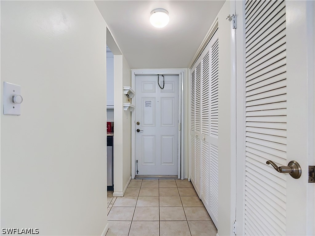 100 Forest Lakes Unit 109, Naples, FL 34105
