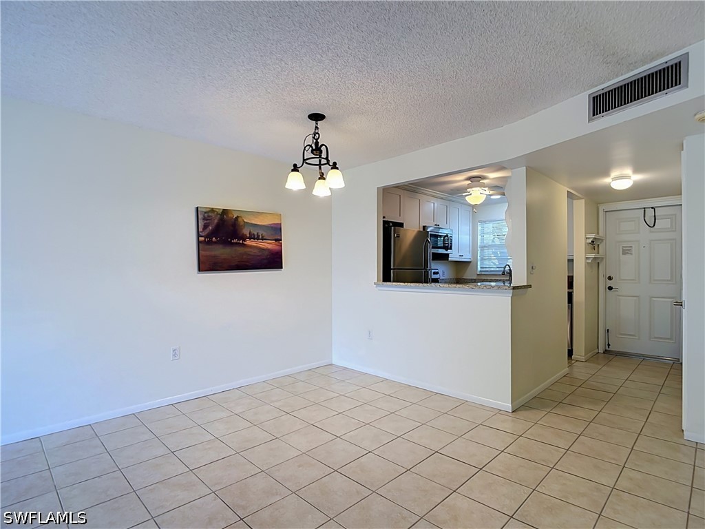 100 Forest Lakes Unit 109, Naples, FL 34105