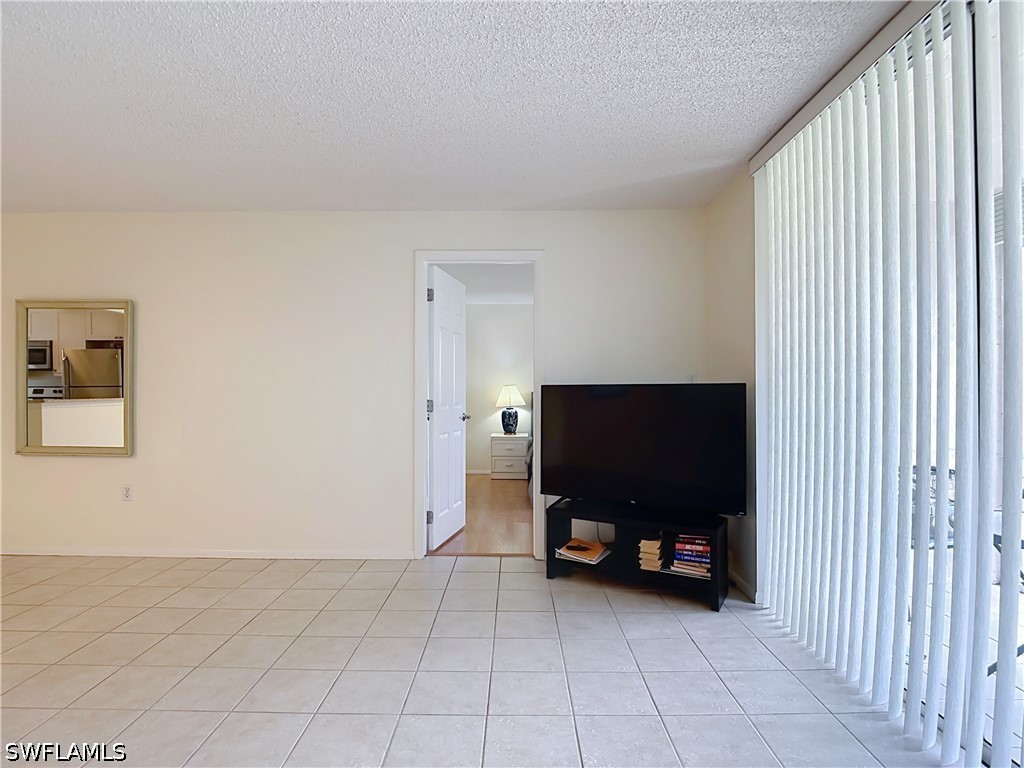 100 Forest Lakes Unit 109, Naples, FL 34105