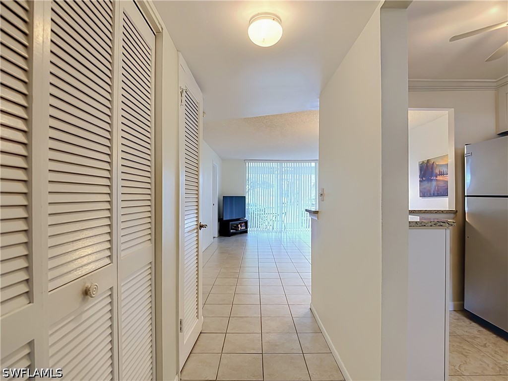 100 Forest Lakes Unit 109, Naples, FL 34105