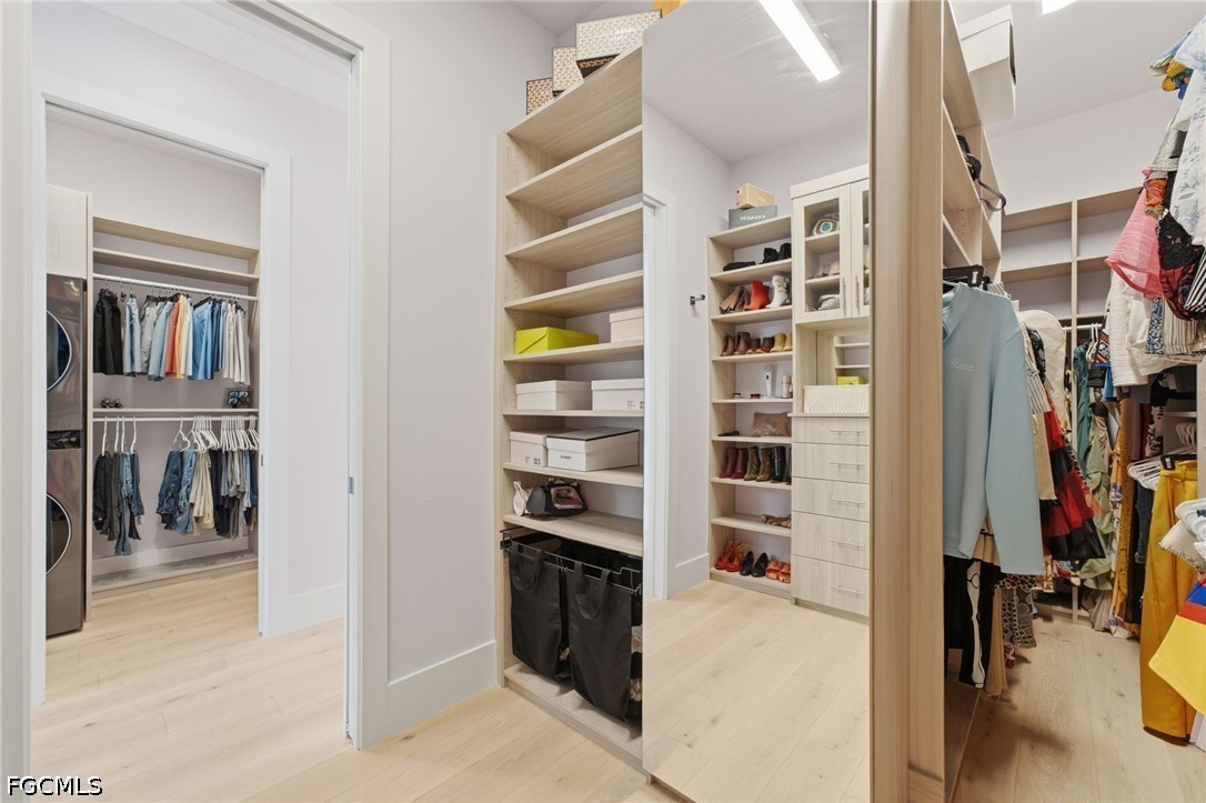 WalkInClosets