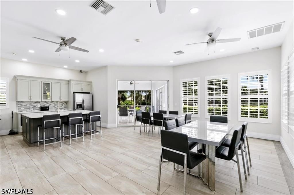 DiningArea