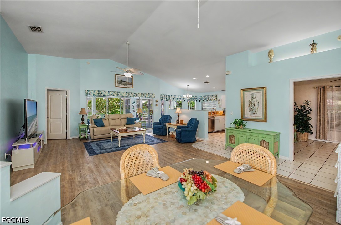 DiningArea