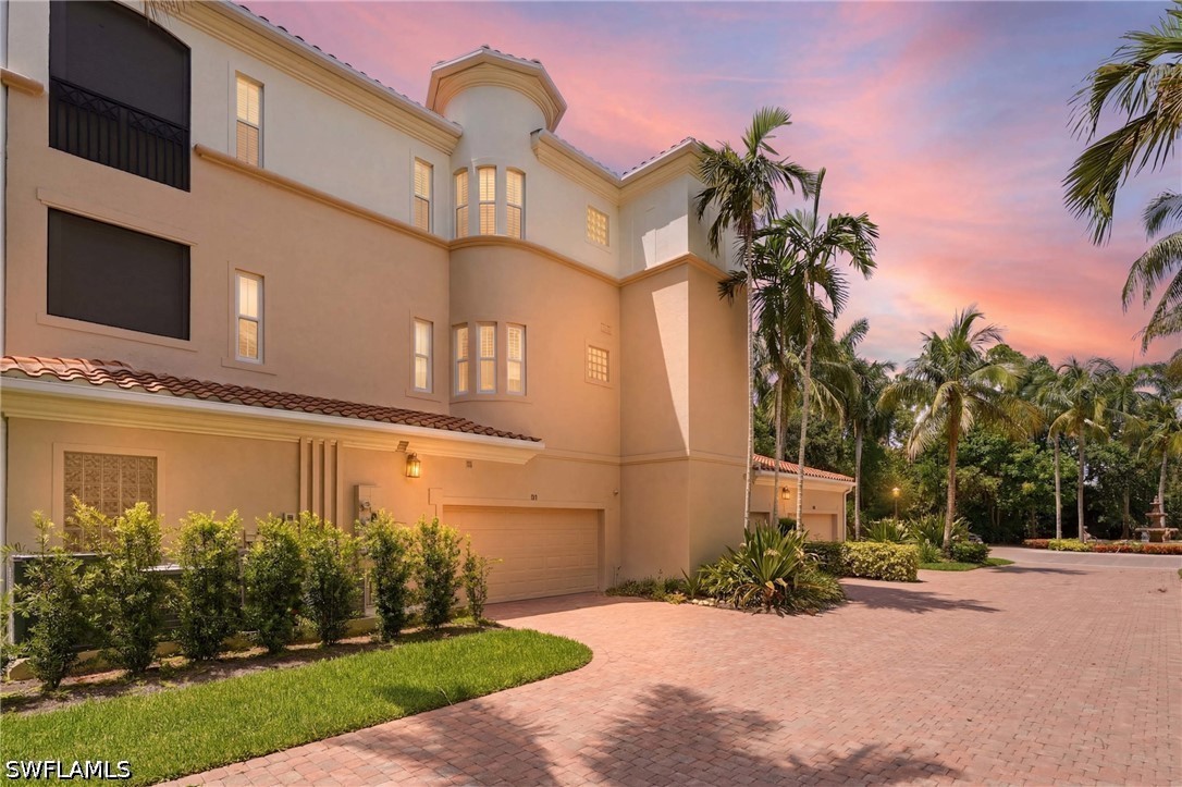 2886 Castillo Unit 101, Naples, FL 34109