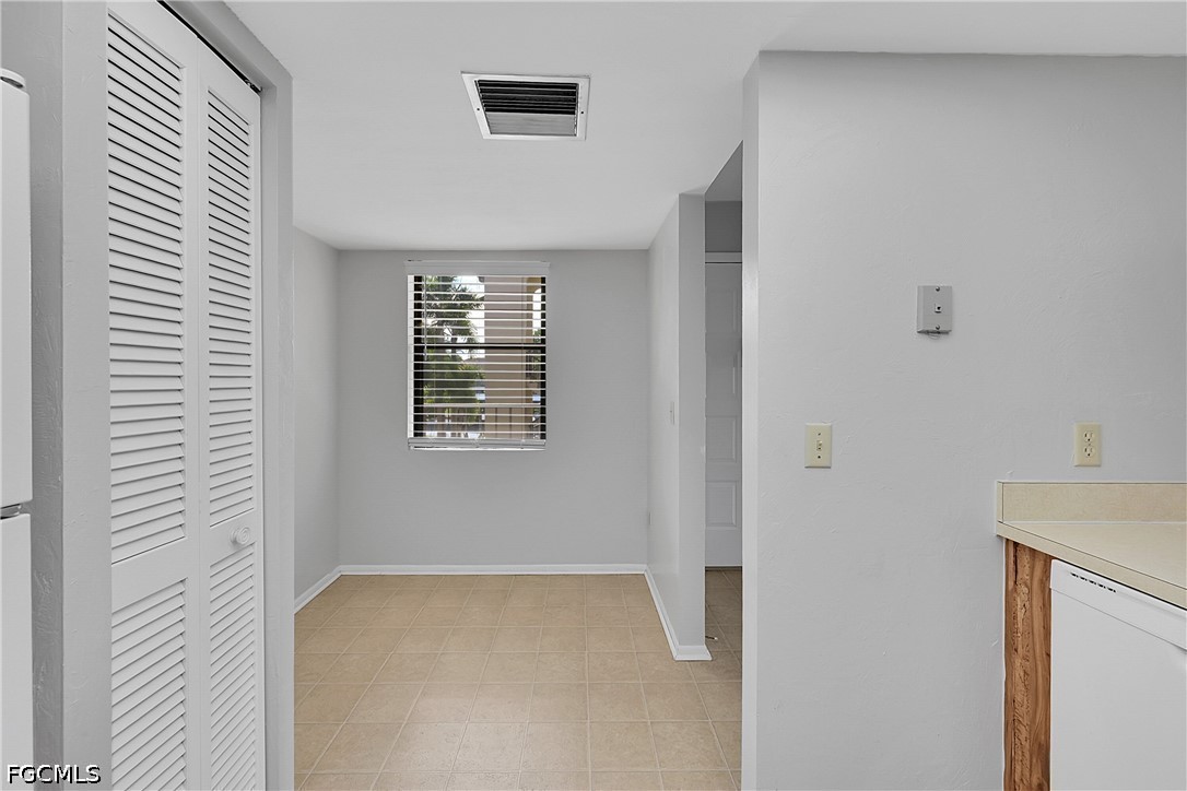 8474 Charter Club Unit 13, Fort Myers, FL 33919