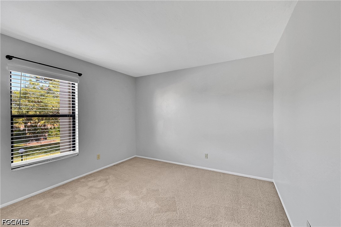 8474 Charter Club Unit 13, Fort Myers, FL 33919