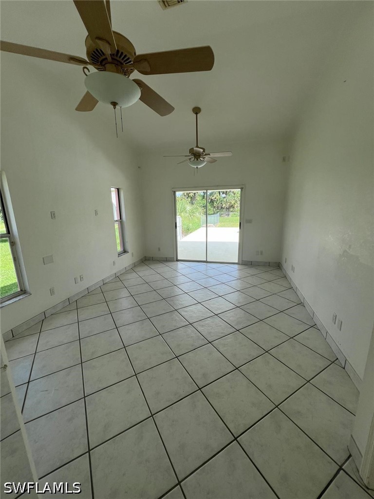 2875 18th, Naples, FL 34117