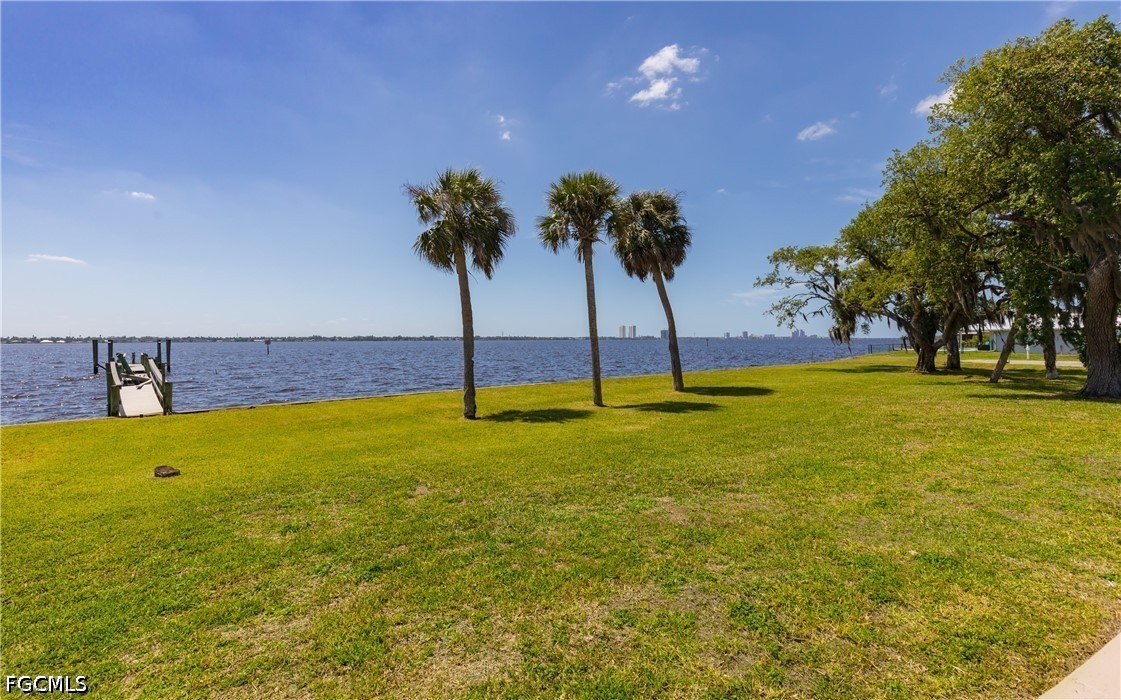 1808 Stevenson, North Fort Myers, FL 33917