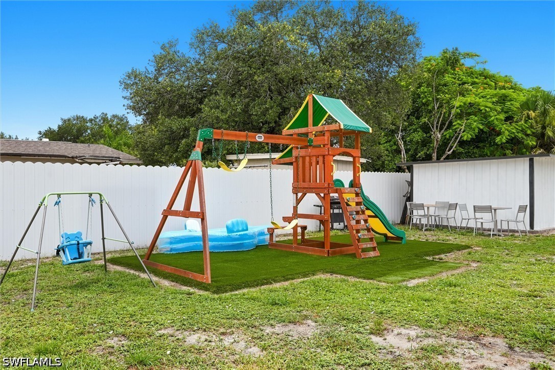 1776 Glenway, Fort Myers, FL 33916