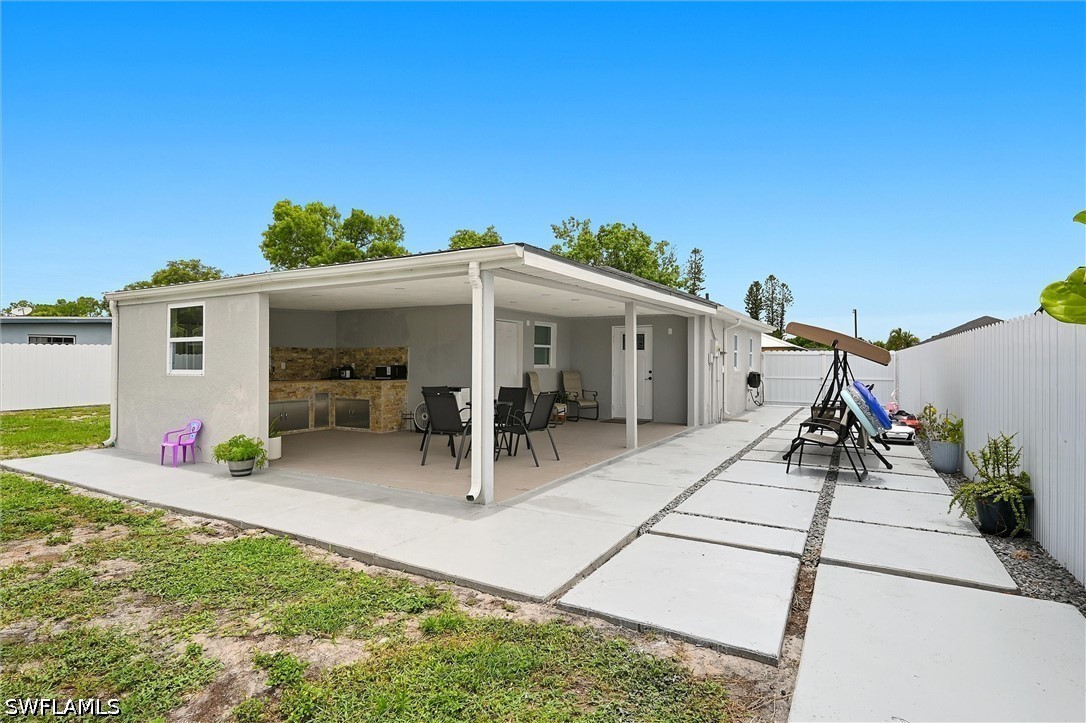 1776 Glenway, Fort Myers, FL 33916