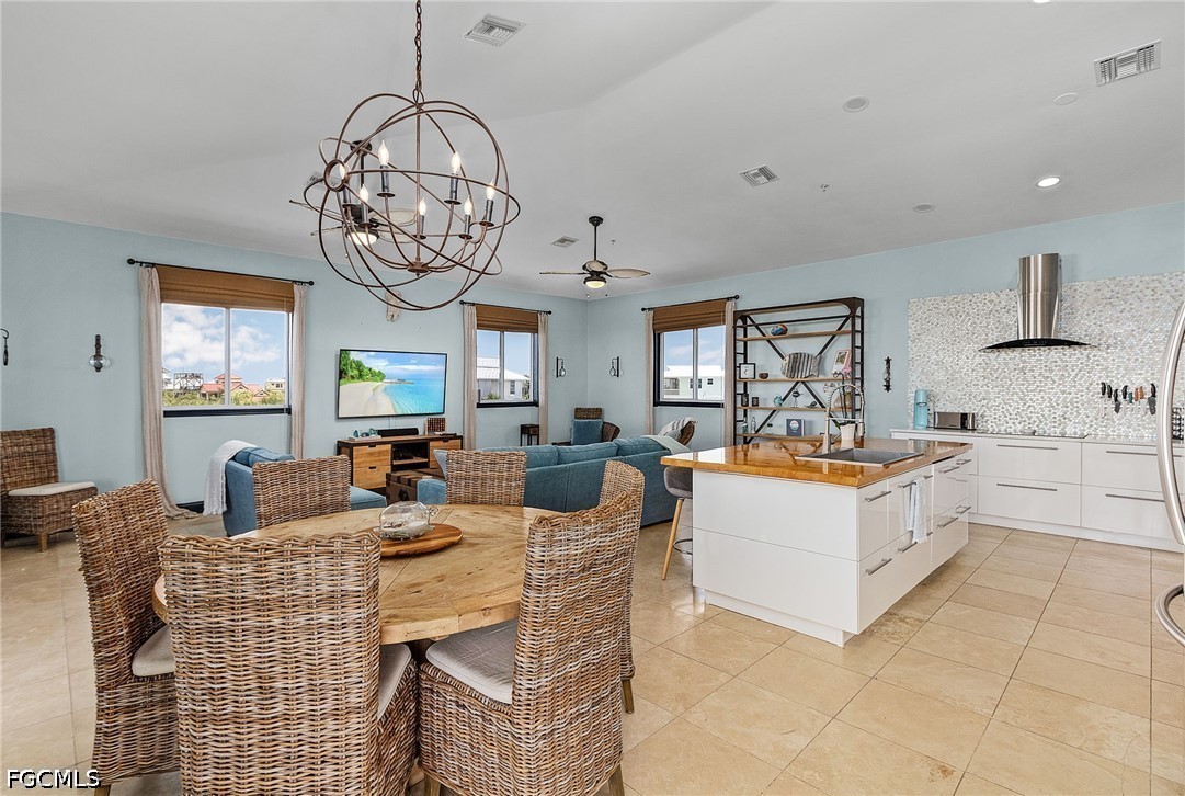 DiningArea
