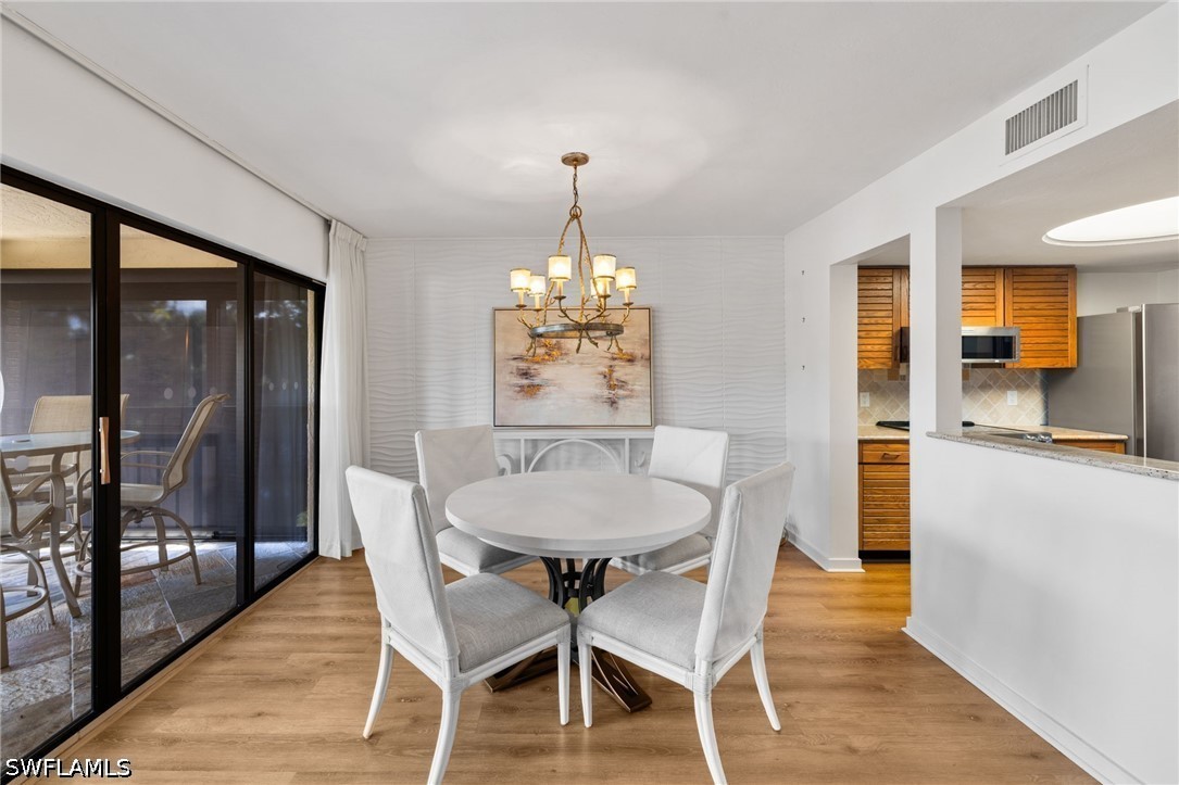 DiningArea